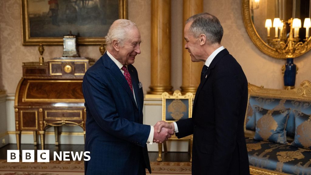 King hosts Carney at Buckingham Palace