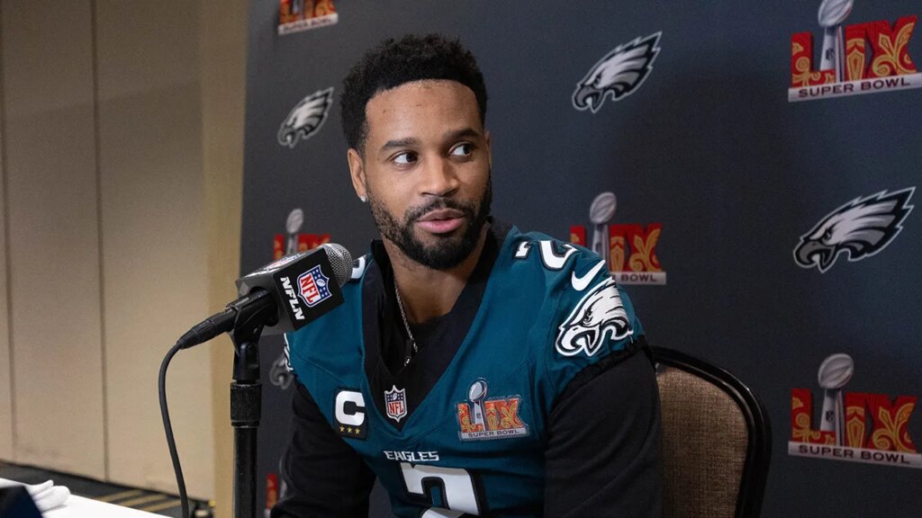 NFL news: Eagles release leads Darius Slay's wife to post heartbreaking tweet