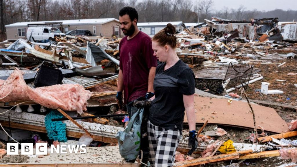 US tornadoes, wildfires and dust storms leave 37 dead and 'staggering' damage