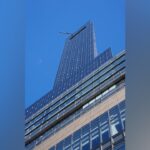 Two NYC window washers go for wild ride 78 stories up before being pulled to safety