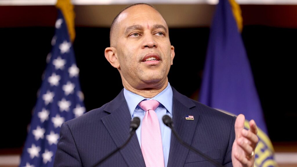 Rep. Jeffries to attend Trump's State of the Union speech before Congress