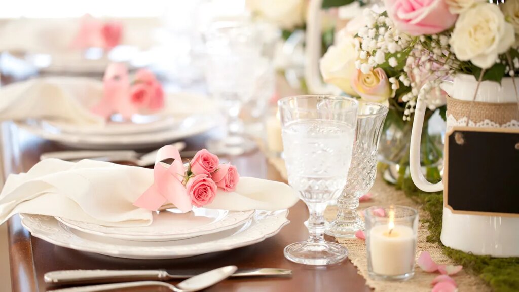 Throwing a spring wedding? Decorate with this affordable wedding decor