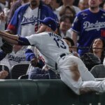 MLB viral moment: Dodgers' Max Muncy stunned as ex-NFL QB catches foul ball