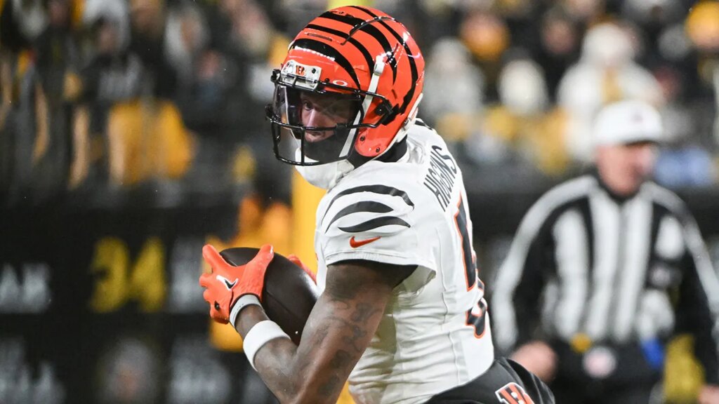 NFL Free Agency: Tee Higgins franchise tagged by Bengals 2nd year in row