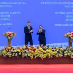 PMs of Vietnam, Spain stress importance of free trade as Trump tariffs hit